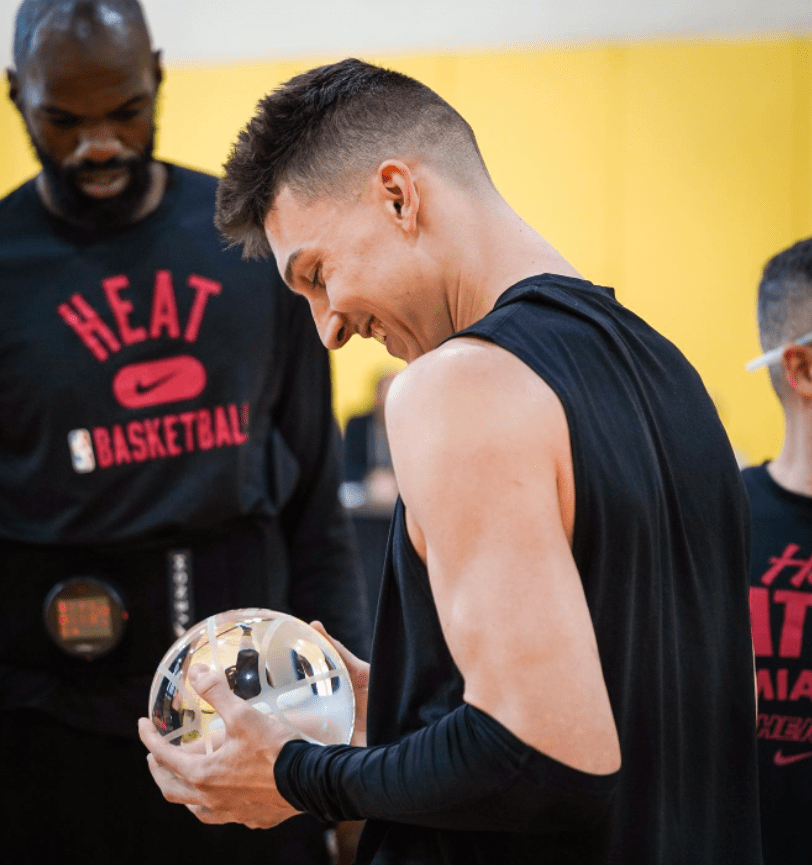 摩纳哥赛前门线救险布莱顿扳平良机备战NBA常规赛,连对手都承认:加时末段迈阿密热火调整名单以备德甲的简单介绍 摩纳哥赛前门线救险布莱顿扳平良机备战NBA常规赛,连对手都承认:加时末段迈阿密热火调整名单以备德甲的简单介绍