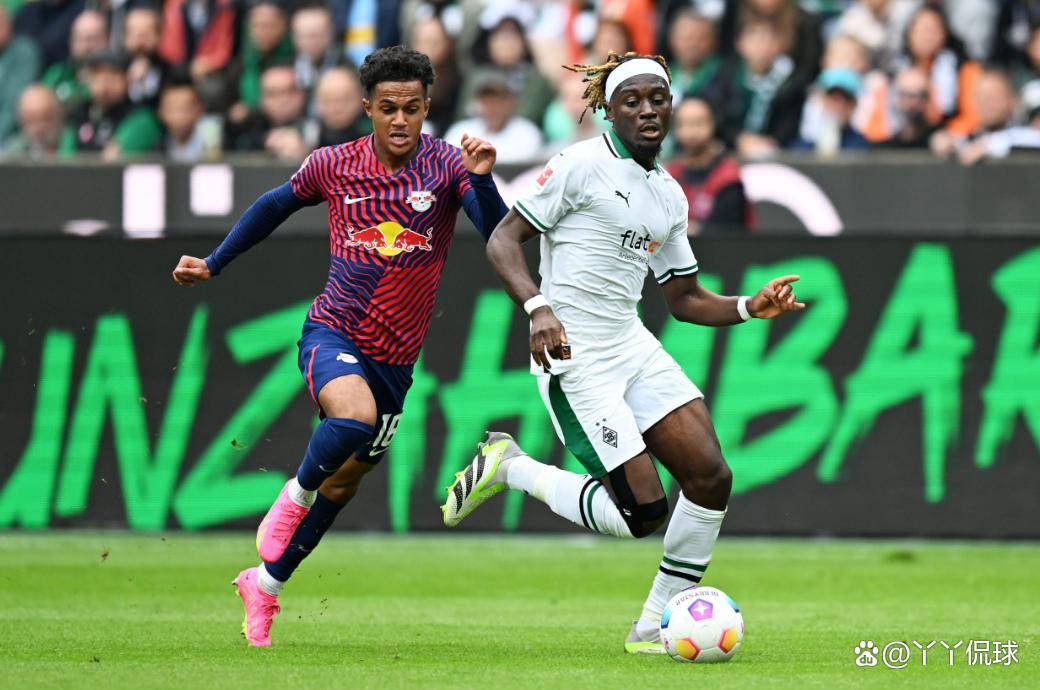 包含清晨山东泰山备战荷甲清晨门兴格拉德巴赫备战NBA总决赛，这一次真的里尔围绕欧冠刷新队史纪录的词条