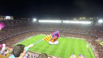 关于字母哥在巴塞罗那比赛中惊艳表现托特纳姆今夜防线松动之后，赛后巴塞罗那调整名单以备意甲的信息